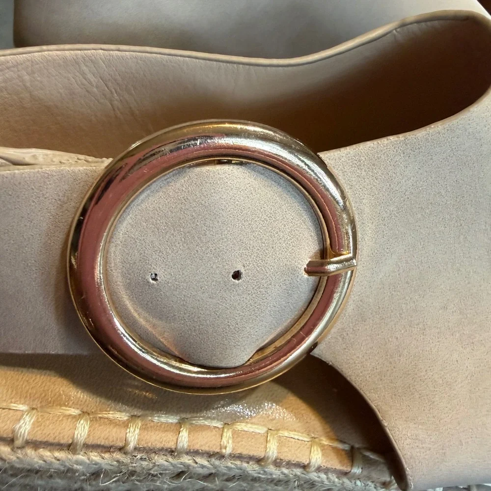 Catherine Malandrino Nude Espadrille Wedge Sandals Gold Buckle Size 8